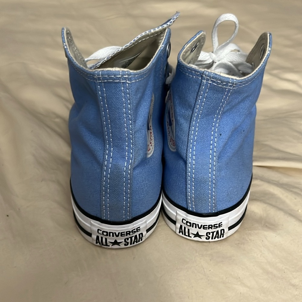Converse - Picture 3 of 6
